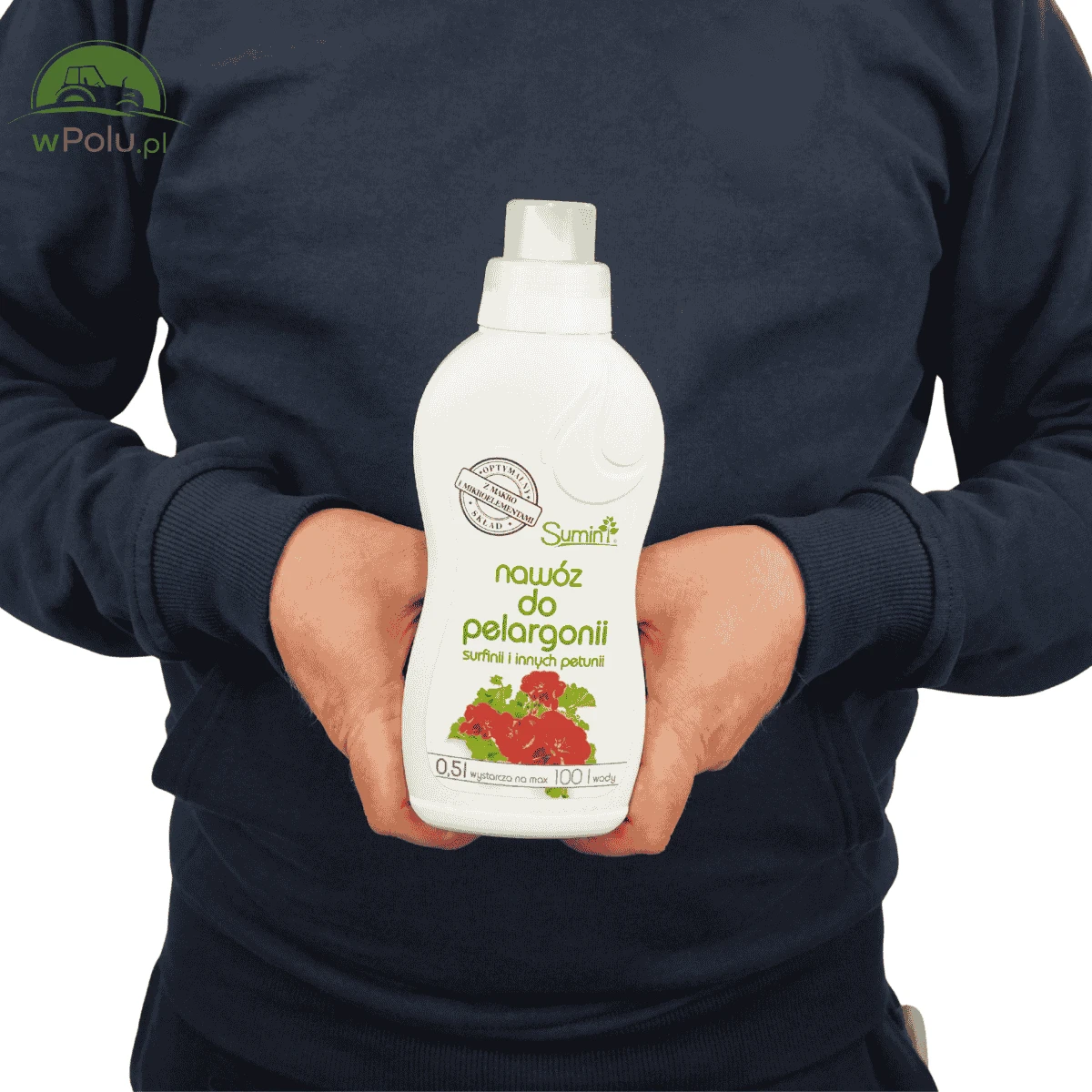 Nawóz w płynie do  pelargonii, surfinii i innych petunii 500ml Sumin